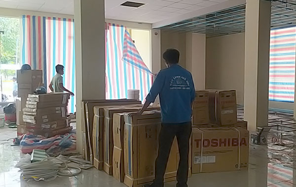 Giá bán máy lạnh Toshiba